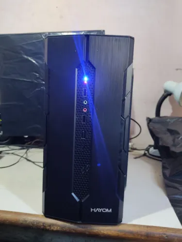 CPU i3 HDMI, 8 giga ddr3 windows 10 formatado agora todo limpo