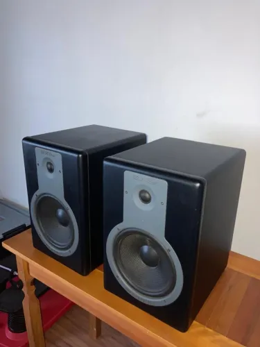 Monitor de Studio de Gravação Musical