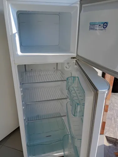 Vendo geladeira Electrolux fros