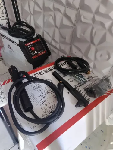 Máquina de solda inversora Solwerf (Tig light ,MMA- 225A/Bivolt 127/220)