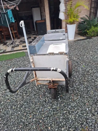 Carrinho de bebidas 
