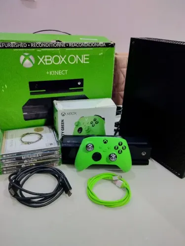 XBOX ONE EM EXCELENTE ESTÁDO COM JOGOS