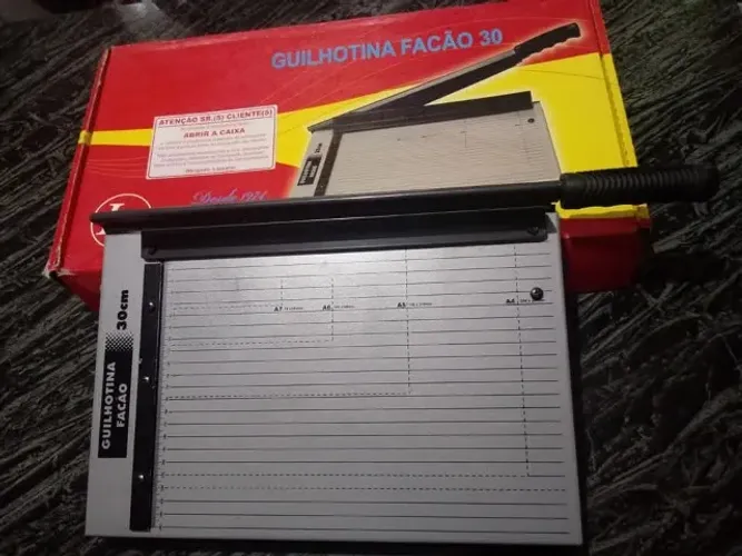 VENDO GUILHOTINA FACÃO 30  
