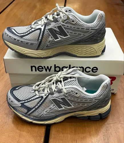 tênis new balance 1906r cinza