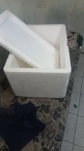 Vendo isopor grande 