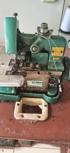 Máquina de costura overlock