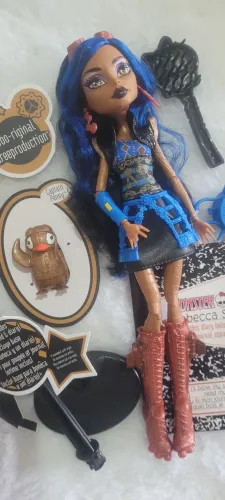Monster High Creeproduction Robecca