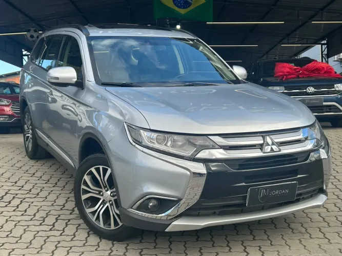 Mitsubishi Outlander 2.0 16V 160cv Aut. 2016