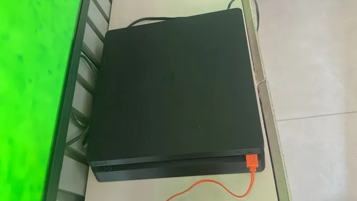 PlayStation 4 a venda