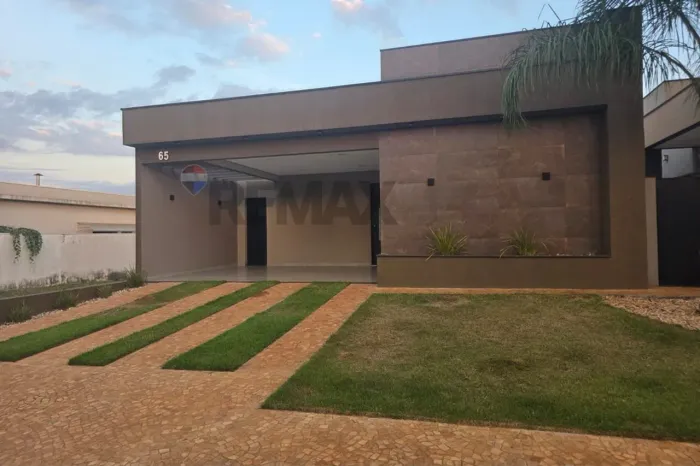 Excelente casa para locação em condominio Portal da Mata
