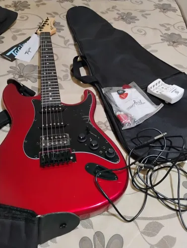 GUITARRA TAGIMA SIXMART