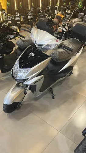 Moto eletrica Daisa.