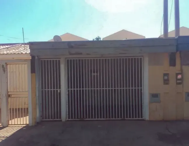 Casa com 2 dormitórios à venda, 90 m² por R$ 225.000,00 - Centro (Padre Nóbrega) - Marília