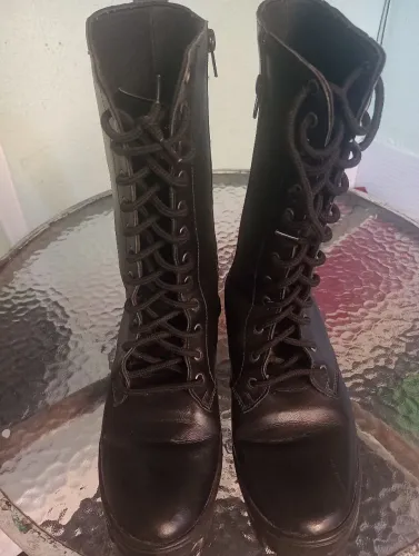 Bota Coturno Feminina Semi Nova
