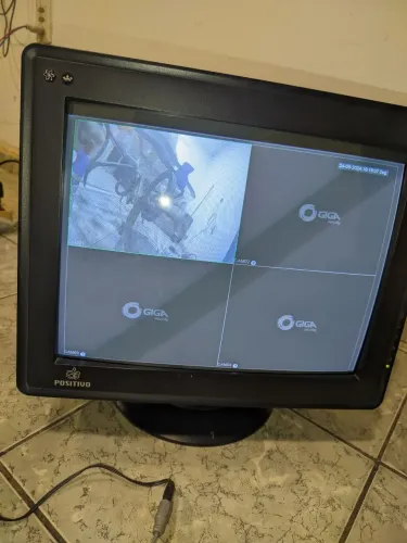 Monitor de tubo CRT 17
