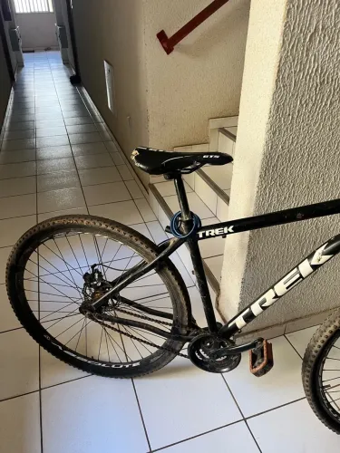Bicicleta LEIA O ANÚNCIO