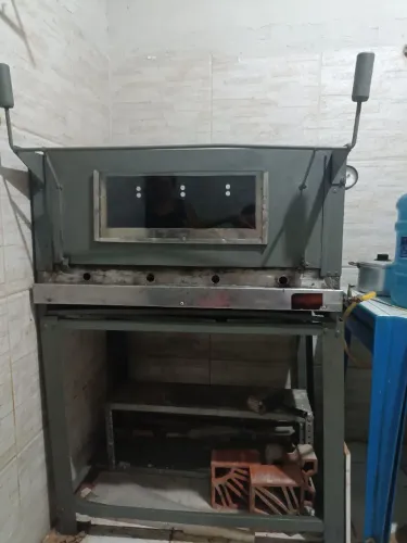 VENDO FORNO DE ASSAR PIZZA E SALGADOS DE 5 BOCAS POR 850 REIAS