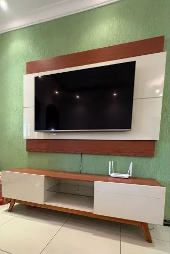Rack com painel