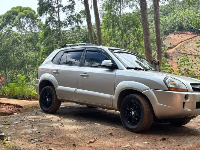 Hyundai Tucson 2.0 16V Aut. 2011