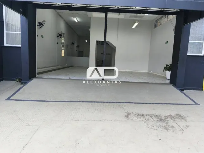 EXCELENTE SALÃO COMERCIAL DE 170 m² PARA LOCAÇÃO A 50 METROS DO METRÔ JABAQUARA!