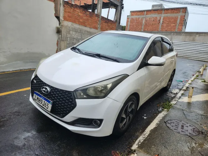 Hyundai HB20S C.plus/c.style 1.6 Flex 16V Mec.4p 2016