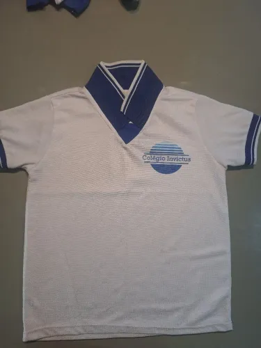 Blusa farda colégio Invictus 