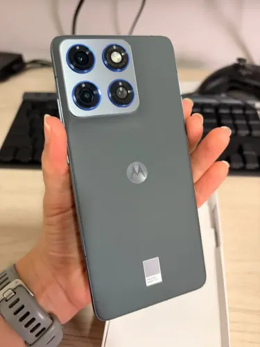 Motorola edge 70