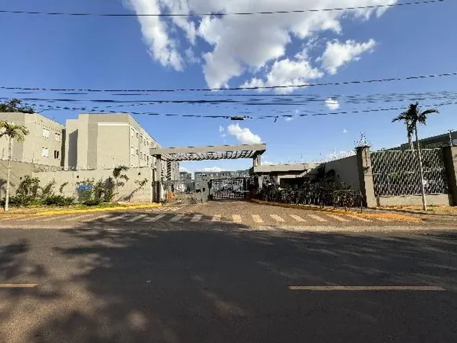 Imóvel com excelente localização  Apartamento no Chacaras Pedro Correa de Carvalho, Ribeir