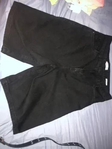 Jorts preto, sem uso
