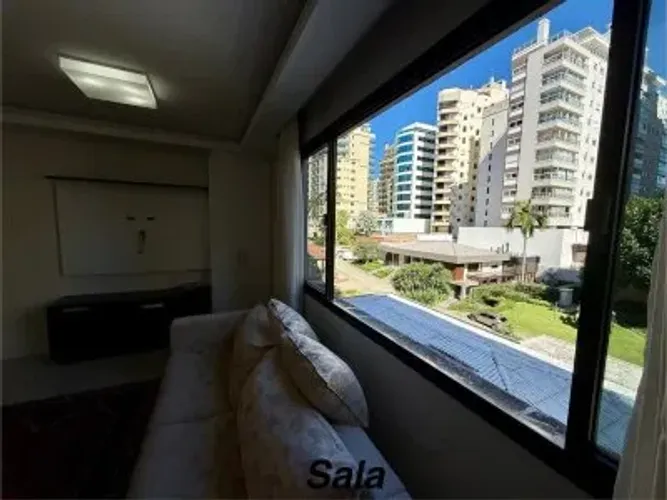 Apartamento com 144m² e 3 dormitórios à venda no Centro - Florianópolis