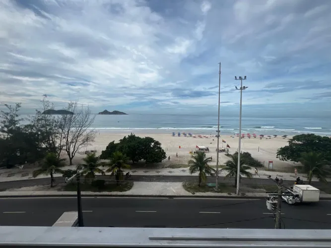 Lindíssimo apartamento na Avenida do PepêLindíssimo apartamento na Avenida do Pepê