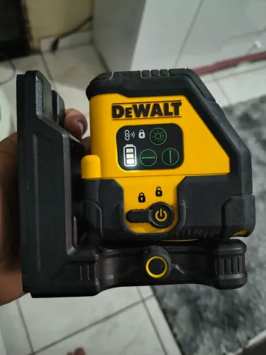 Nível a laser Dewalt Recarregável 45m