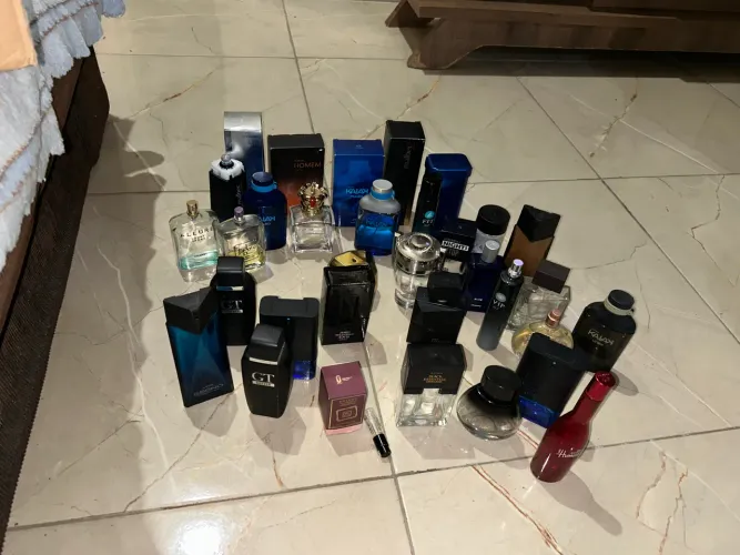 Perfume de vidro vazio pra colecionador