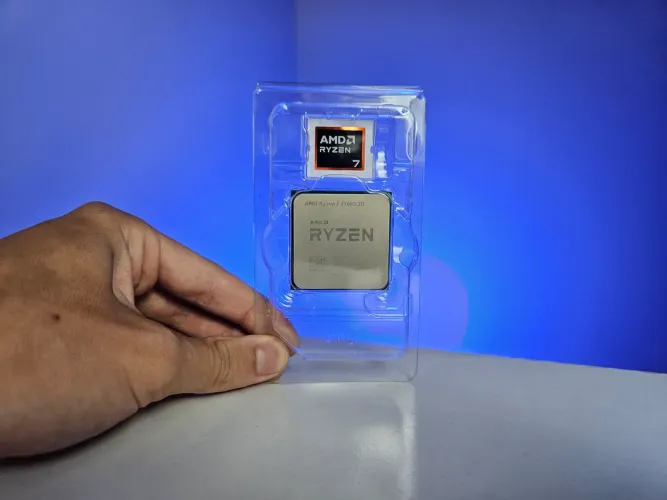 AMD Ryzen 7 5700X3D