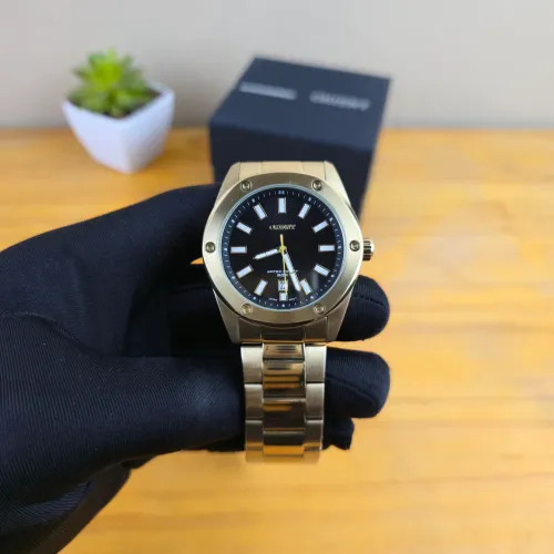 Relógio Orient Dourado quartz 44mm