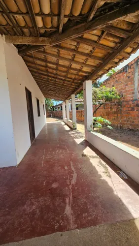 Casa com terreno grande Volta do S