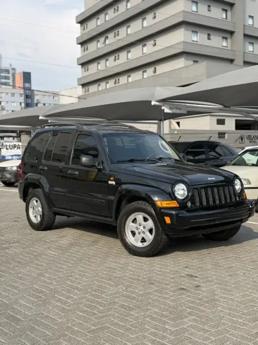 Jeep Cherokee Sport 3.7 4X4 V6 12V Aut. 2006