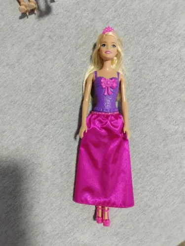 Barbie Princesa Basica Mattel