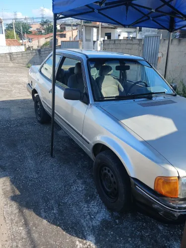 Ford Verona LX 1.6 (modelo Antigo) 1990