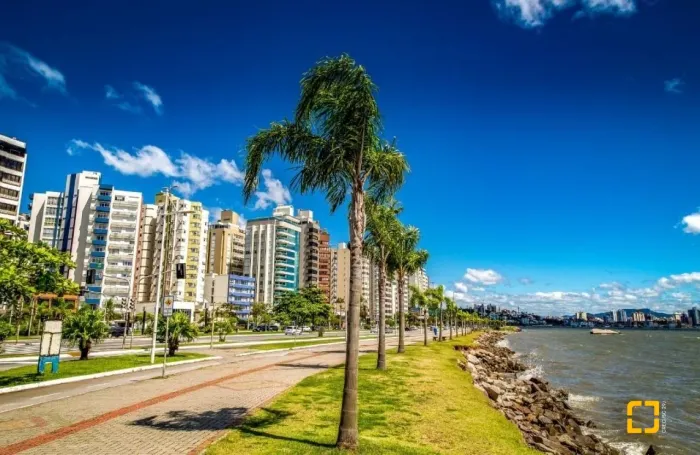 STUDIO 950m DO MAR