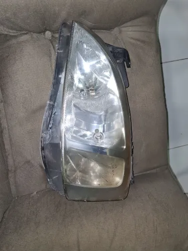FAROL E LANTERNAS TRASEIRAS PARA O CORSA 