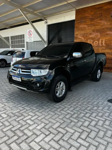 Mitsubishi L200 Triton HPE 3.2 CD TB Int.diesel AUT 2015