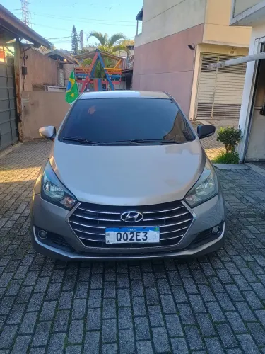 Hyundai HB20 Unique 1.0 Flex 12V Mec. 2019