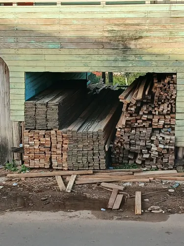 Vendas de madeira...