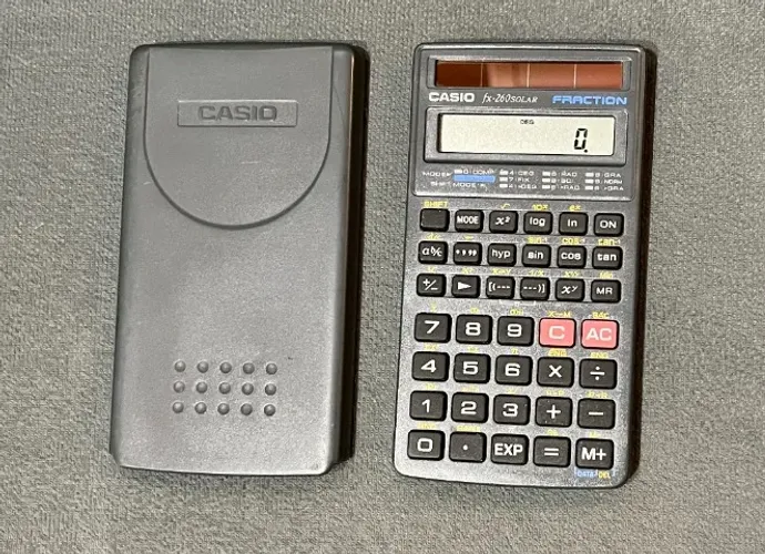 Calculadora científica Casio FX-260 Solar