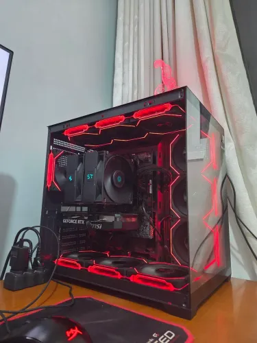 Pc Gamer Ryzen 7 5700x + RTX 5060TI 16GB