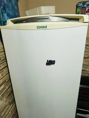 Geladeira Consul Frost Free - R$ 370