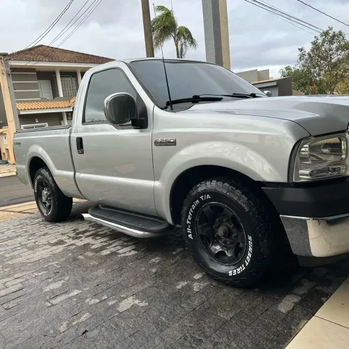 Ford F-250 XLT 4.2 180cv CD TB Diesel 2004