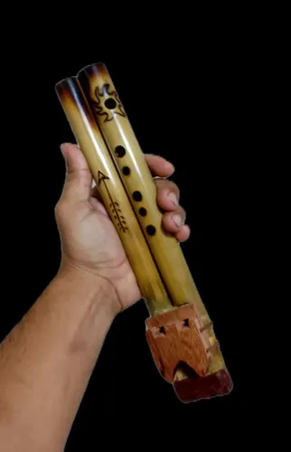 Flauta nativa em bambu estilo árabe