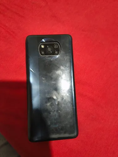 Xiaomi Poco X3 para retirar peça